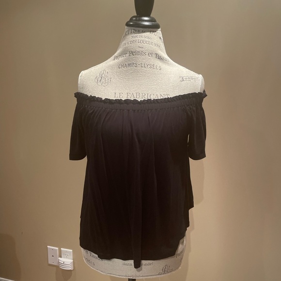 Wilfred Sartre Off the Shoulder T-Shirt, Black, Size Small - Picture 5 of 7